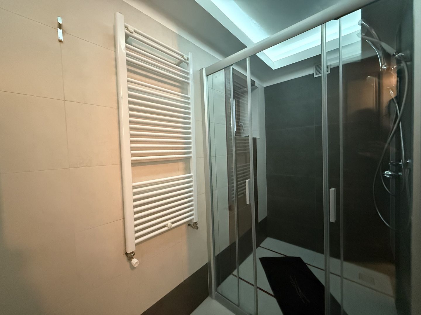 Dorobati | Strada Paris | 2 camere ideal investiție