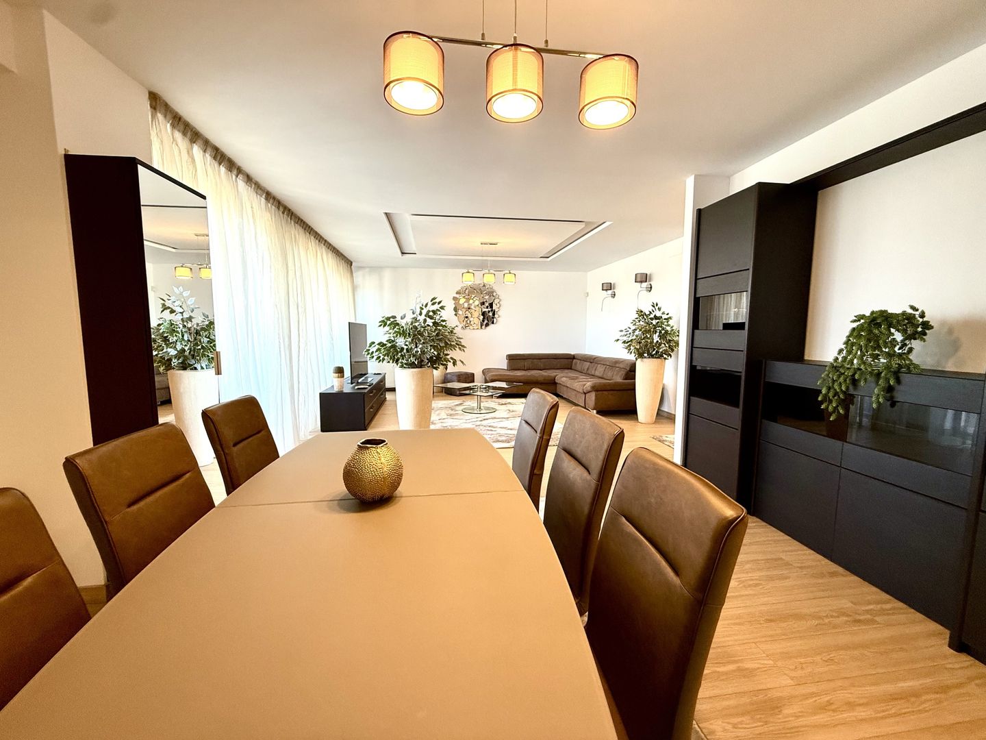 Apartament 3 Camere de inchiriat | Pipera | 2 locuri de parcare