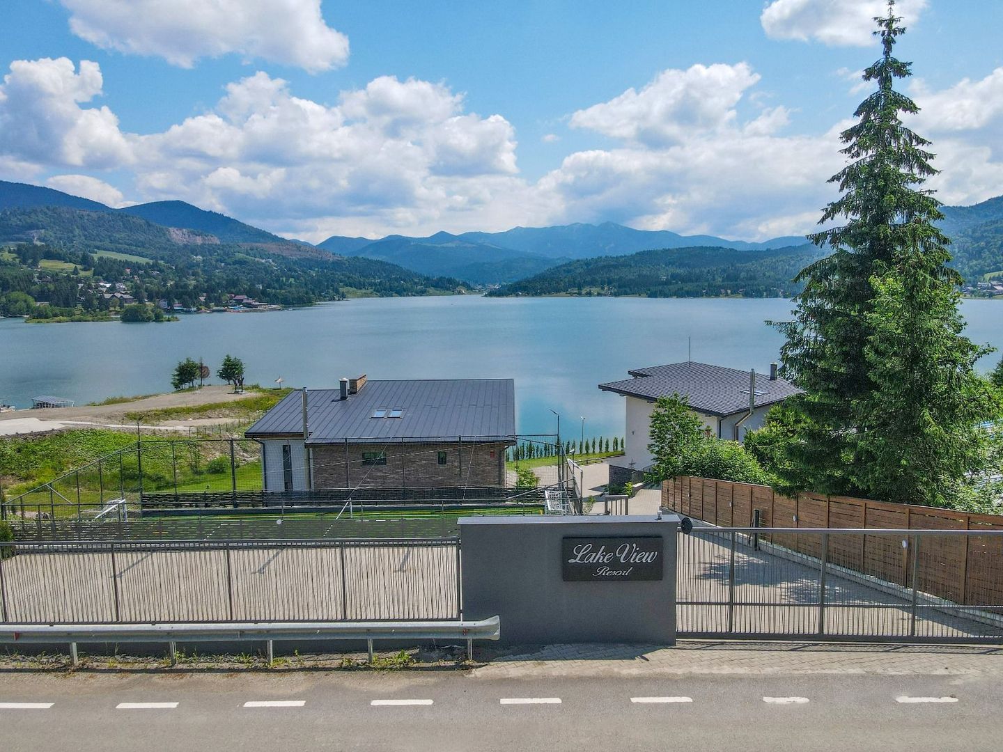 Lake View Resort | Refugiul de Lux de pe Marea de la munte