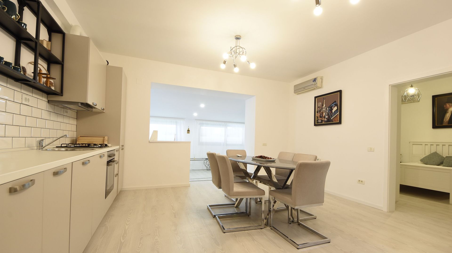 Apartament 3 camere spatios si luminos | Herastrau