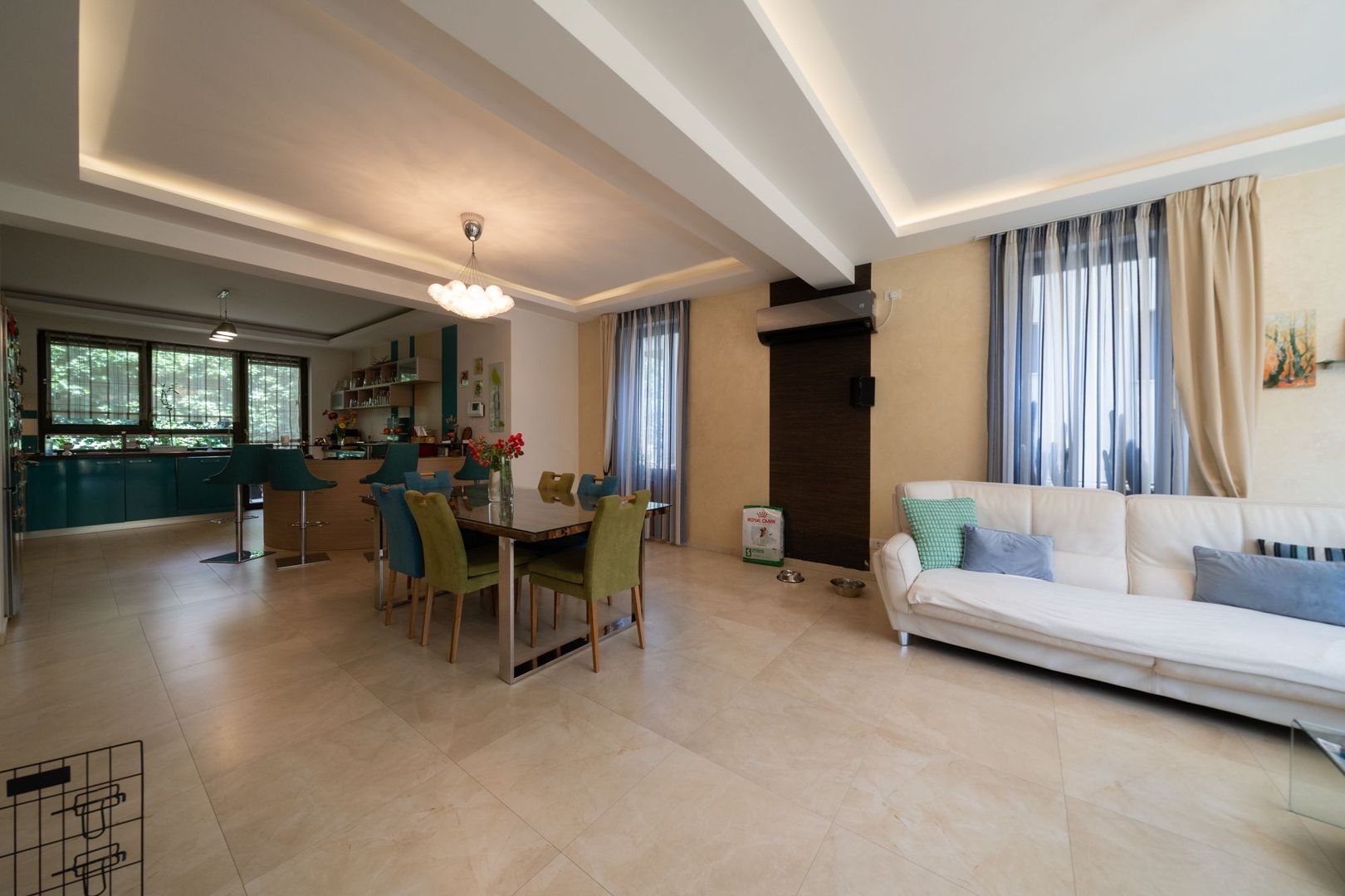 Vila Duplex Titan | Codrii Neamțului | Lângă Parc Titanel