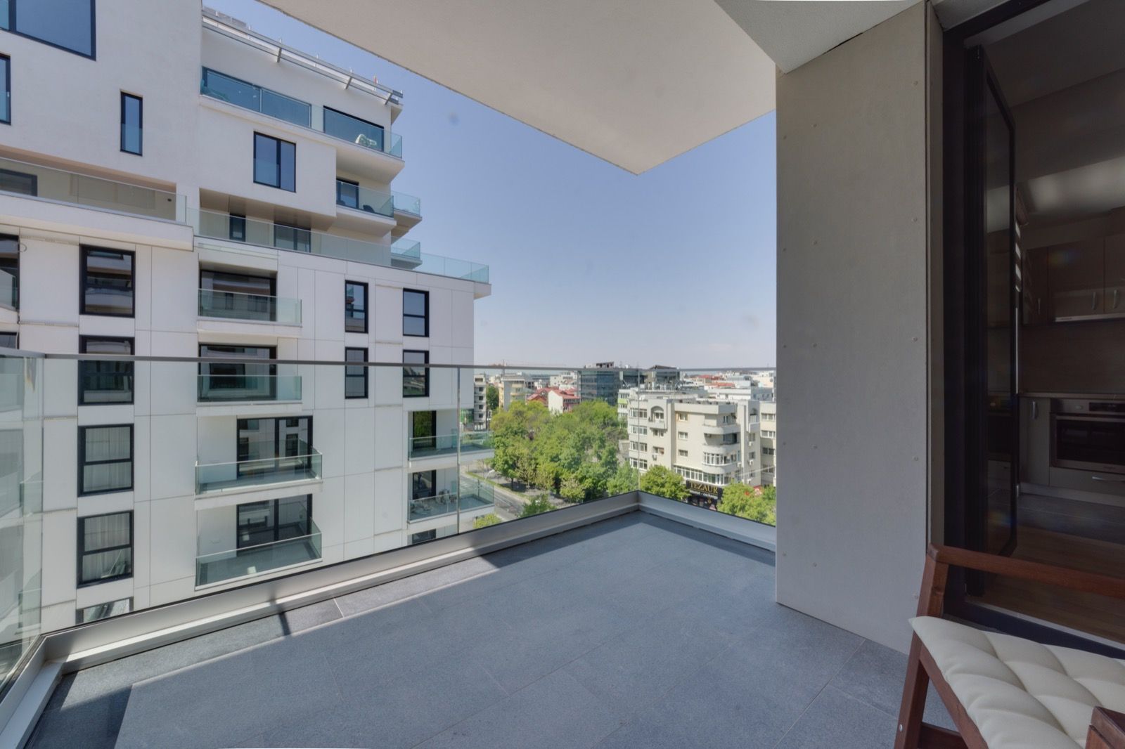 One Herastrau Plaza | 2 camere, parcare, boxa