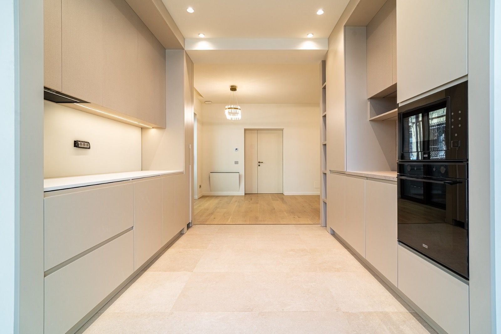 Vila de Excepție în Dorobanti | Eleganță Clasică, Design Contemporan