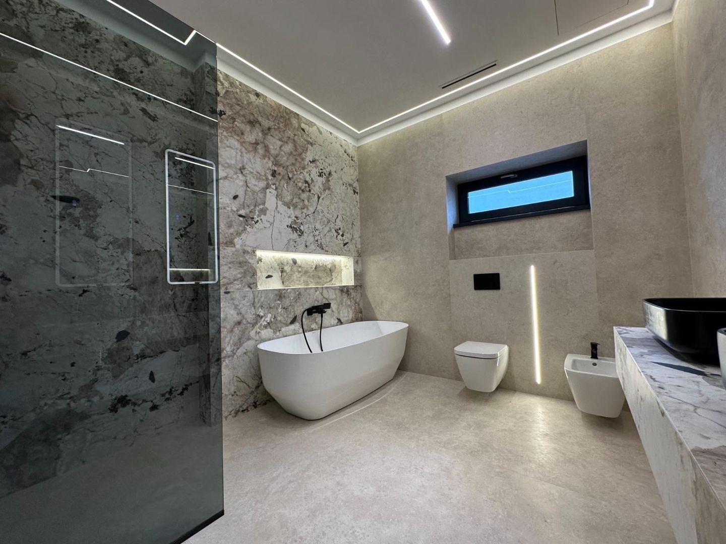 Vila individuală premium | Arhitectură contemporană și finisaje de excepție