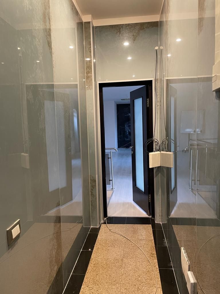 Piata Victoriei | Cladire de Birouri de vanzare