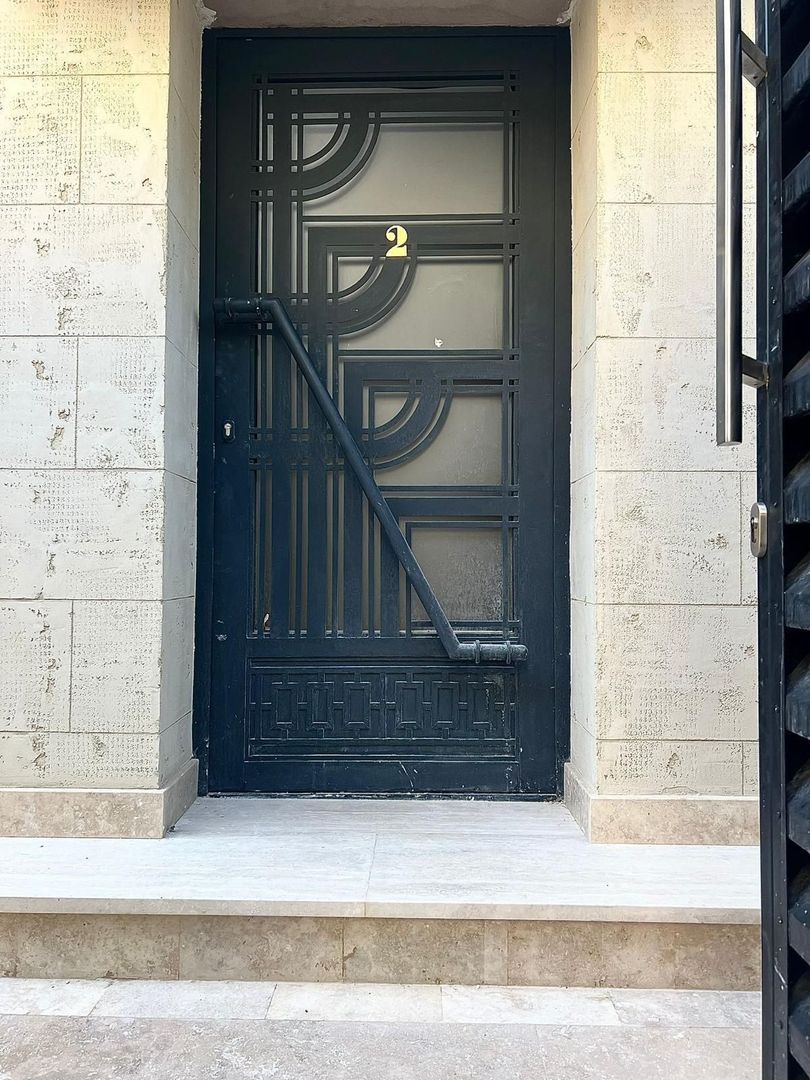 Vila neoclasica urbană | Palatul Parlamentului