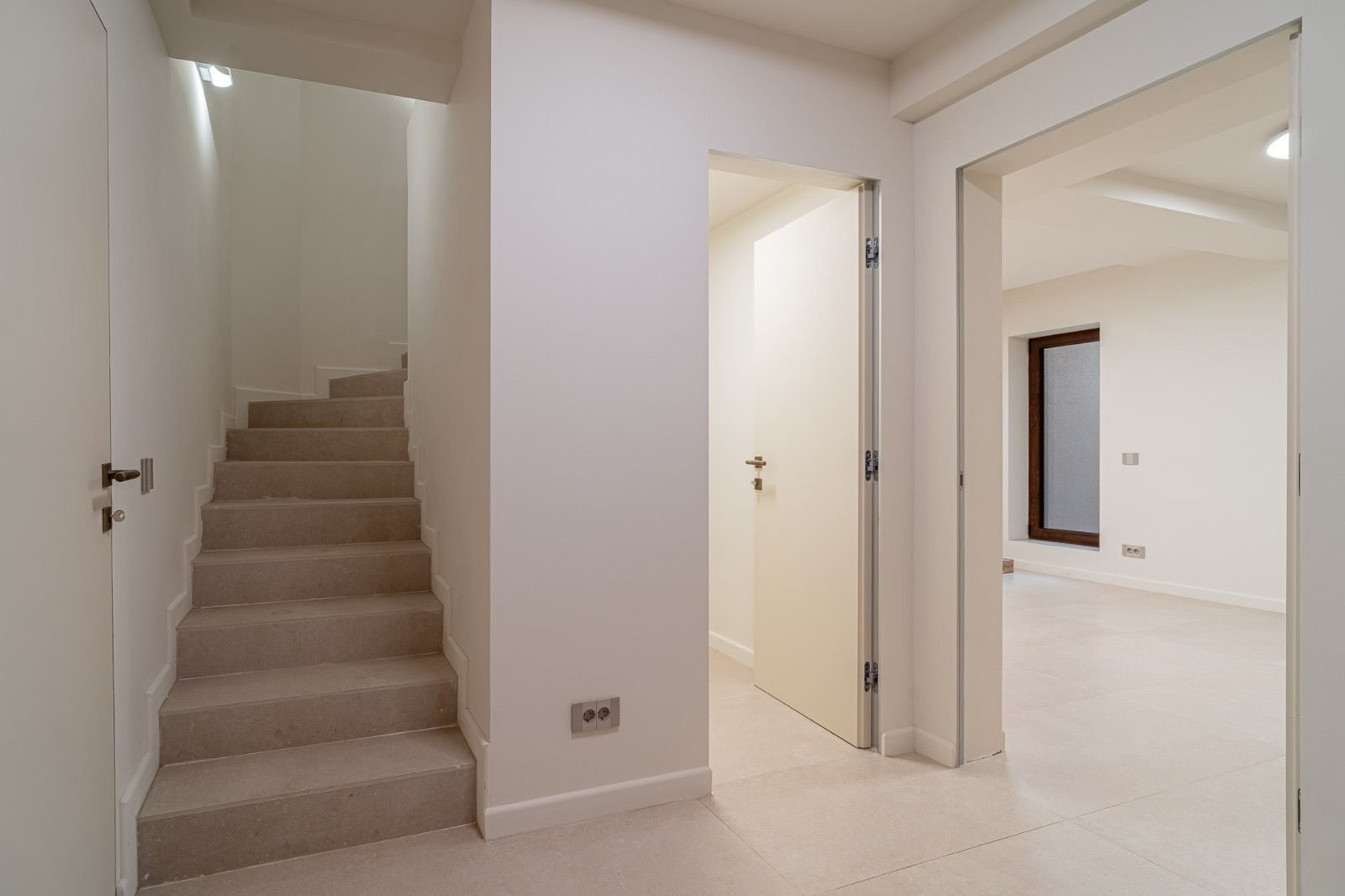 Vila de Excepție în Dorobanti | Eleganță Clasică, Design Contemporan