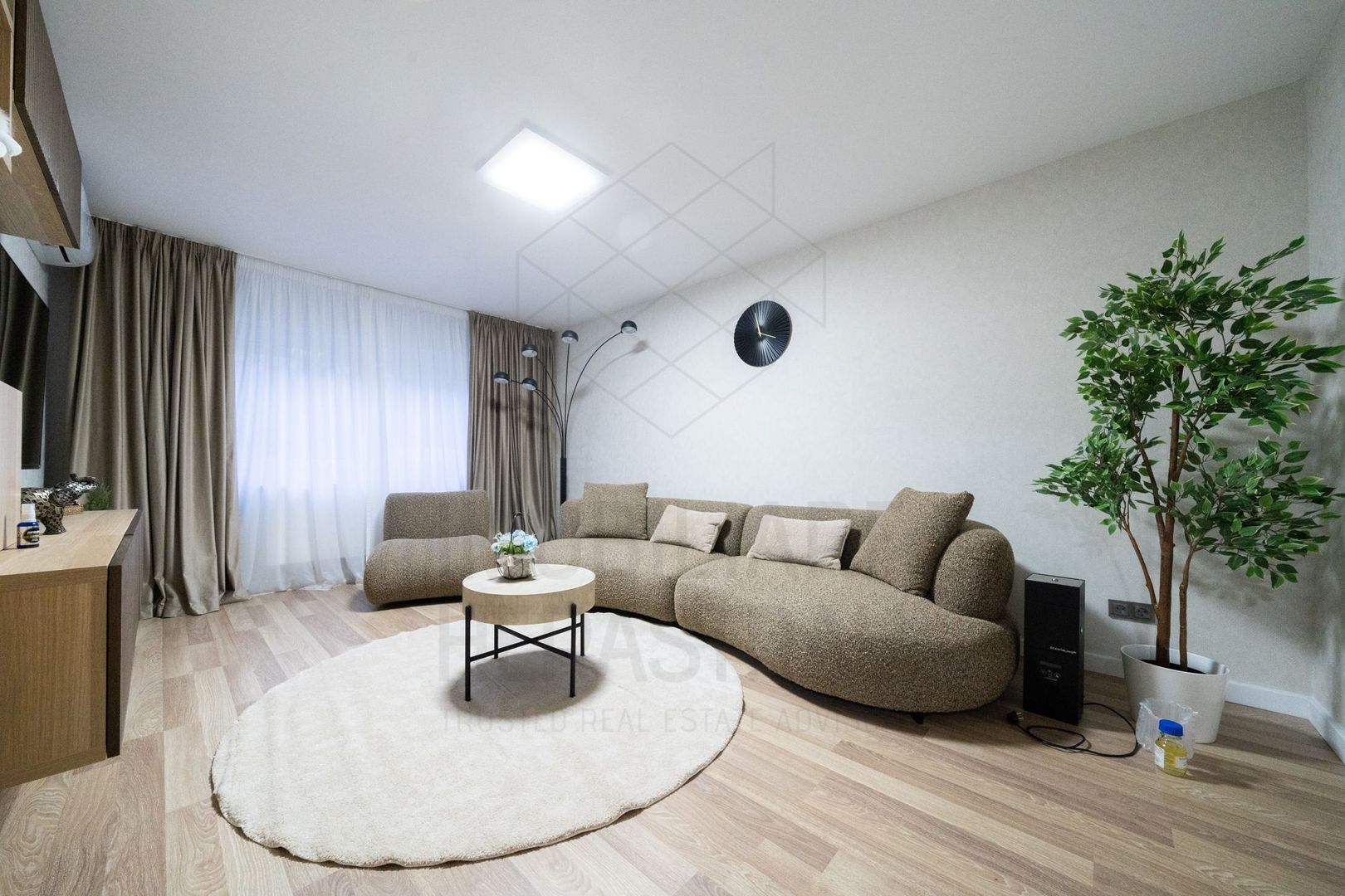 Aviatiei | Smaranda Braescu | Centrala proprie | Imobil Reabilat | LUX | Ocazie!