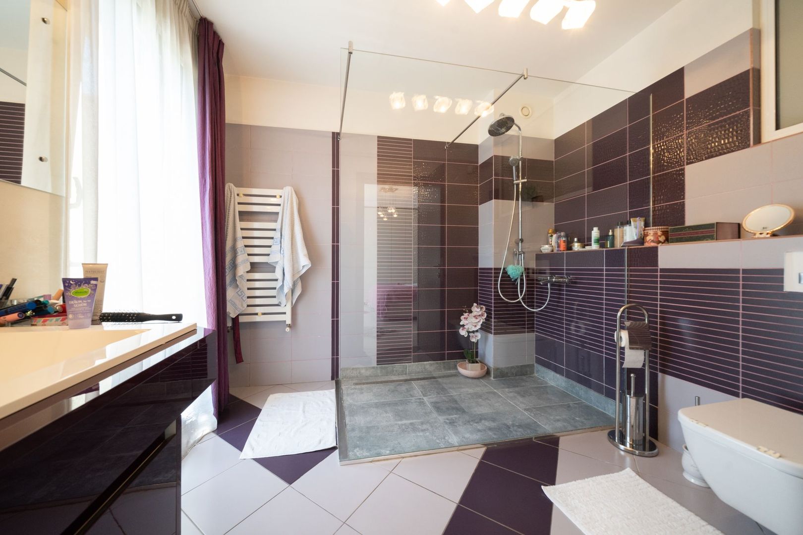 Vila Duplex Titan | Codrii Neamțului | Lângă Parc Titanel