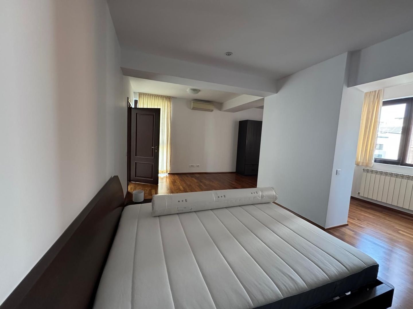 Herăstrău | Inchiriere 3 camere | parcare | boxă