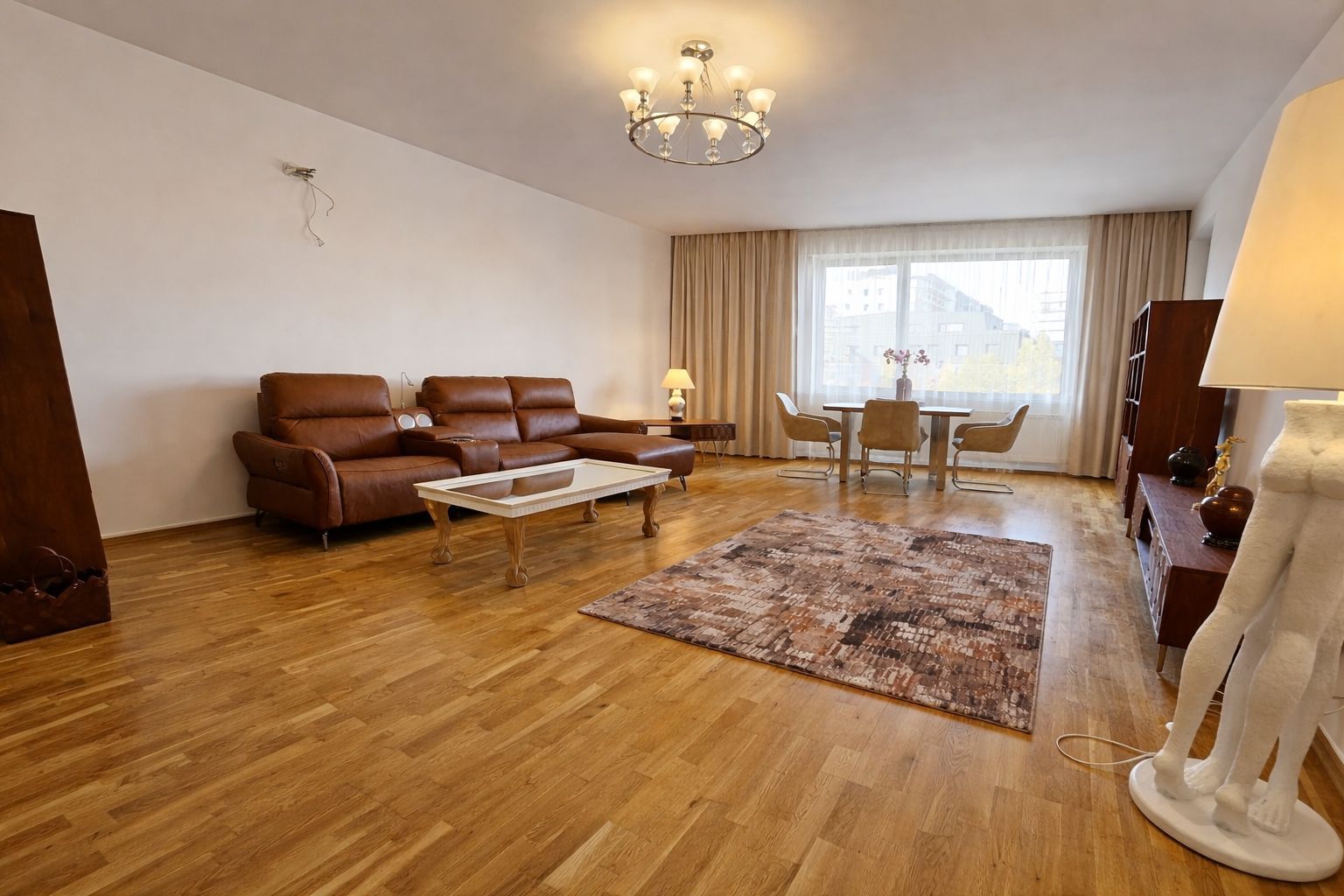 Apartament spatios si luminos | Herastrau | Satul Francez