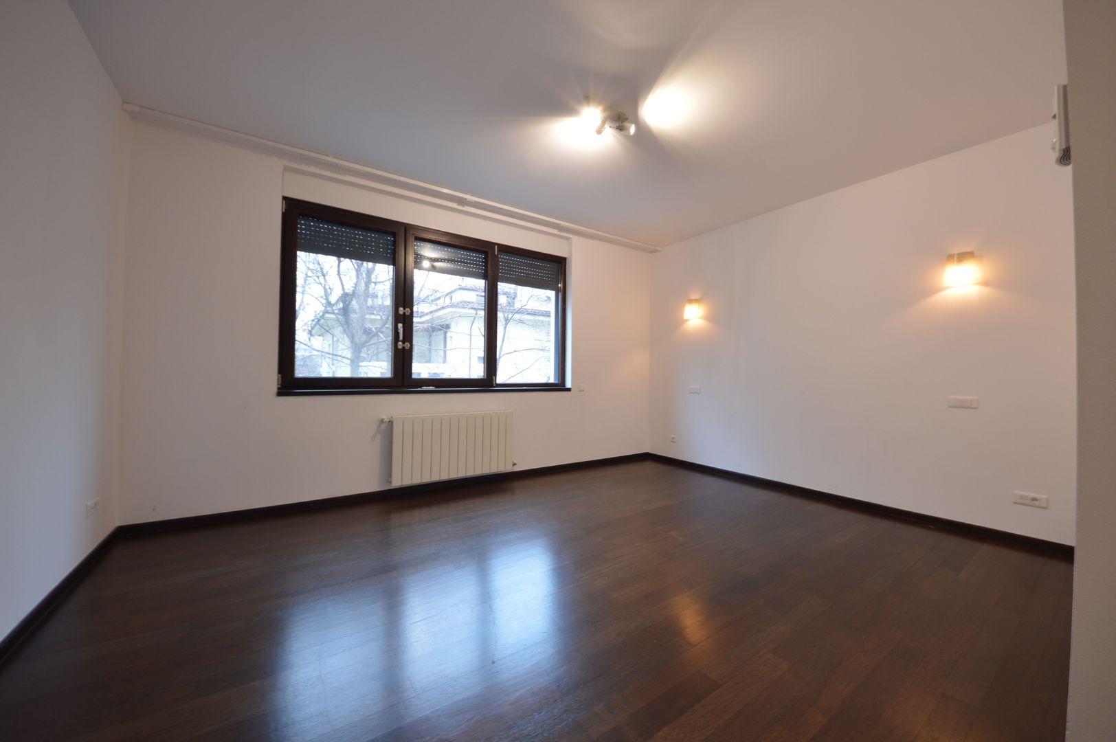 4 room Apartment for rent, Capitale area