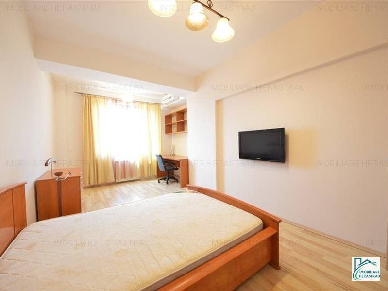 North Area Lake View | Apartament spatios cu vedere la parc