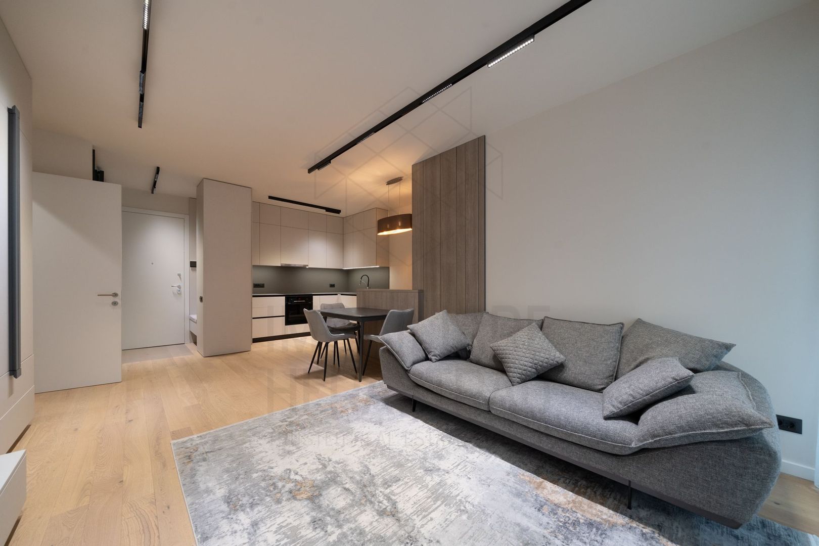 2 room Apartment for sale, Herastrau area