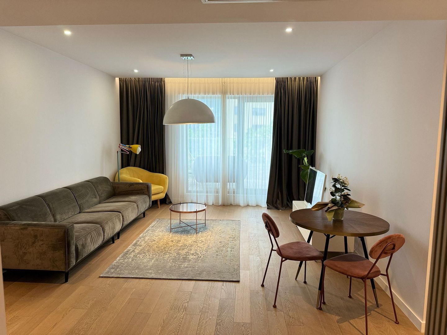 ONE Herastrau Towers | Design Apartments