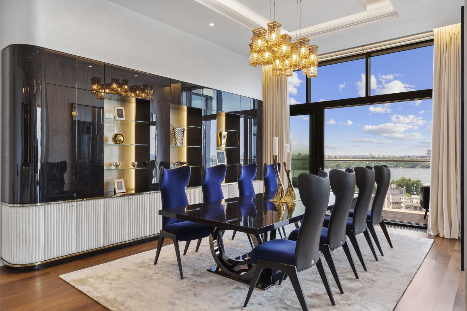 One Herastrau Park | Luxury Penthouse with stunning view