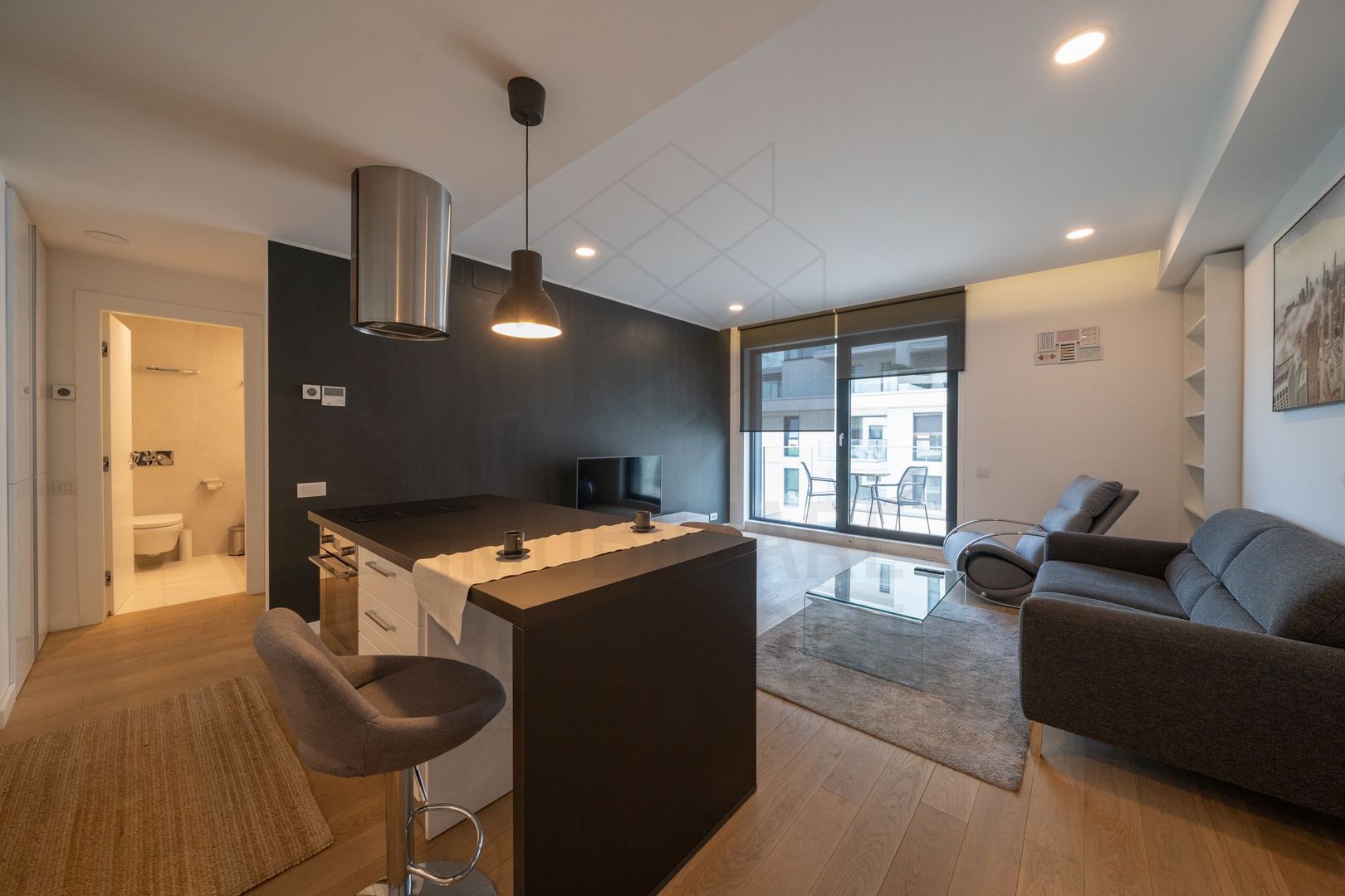 One Herastrau Plaza | Design Apartment TO LET