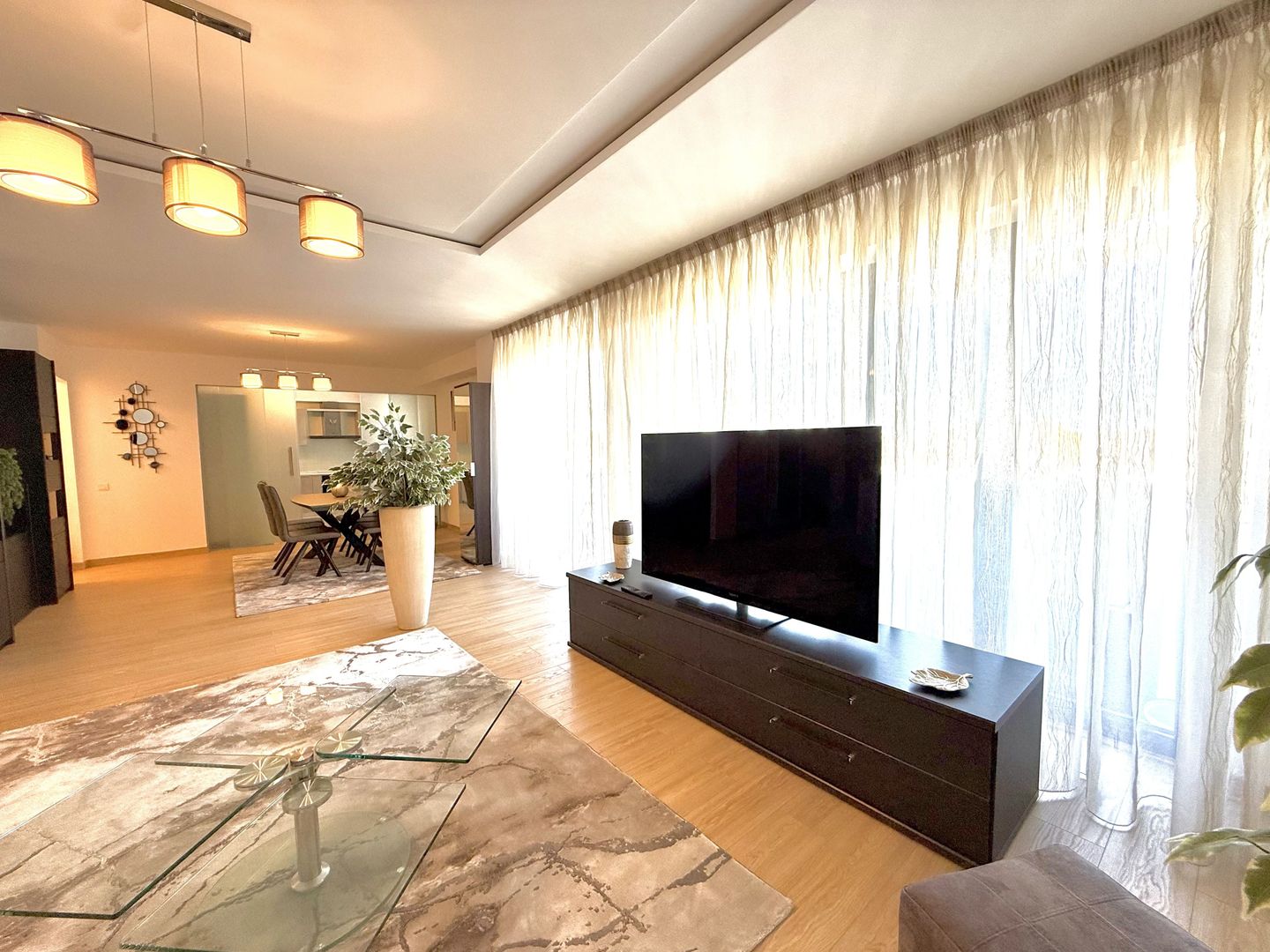 Apartament 3 Camere de inchiriat | Pipera | 2 locuri de parcare