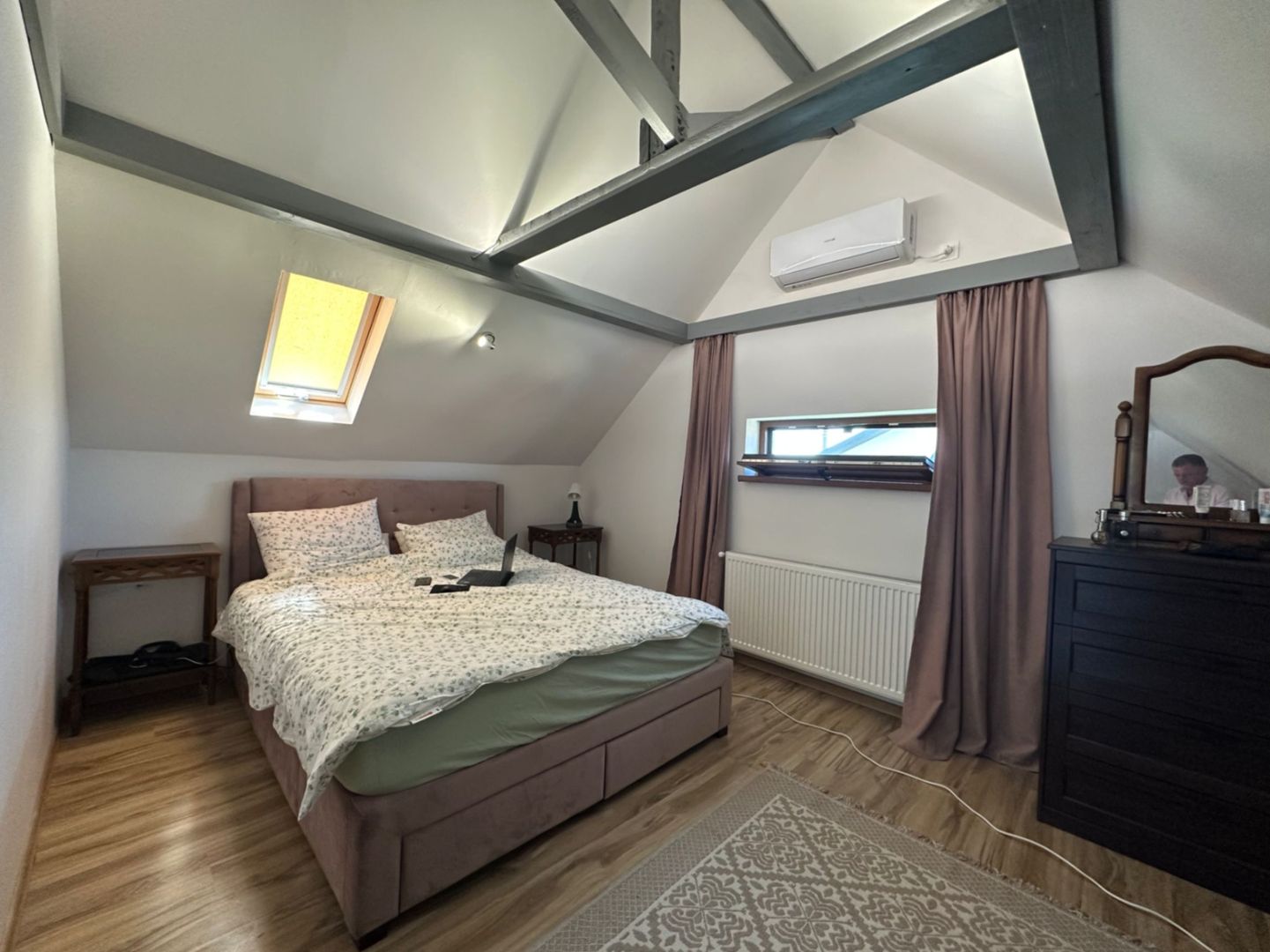 Vilă modernă în Corbeanca | Construcție solidă, 3 dormitoare + birou
