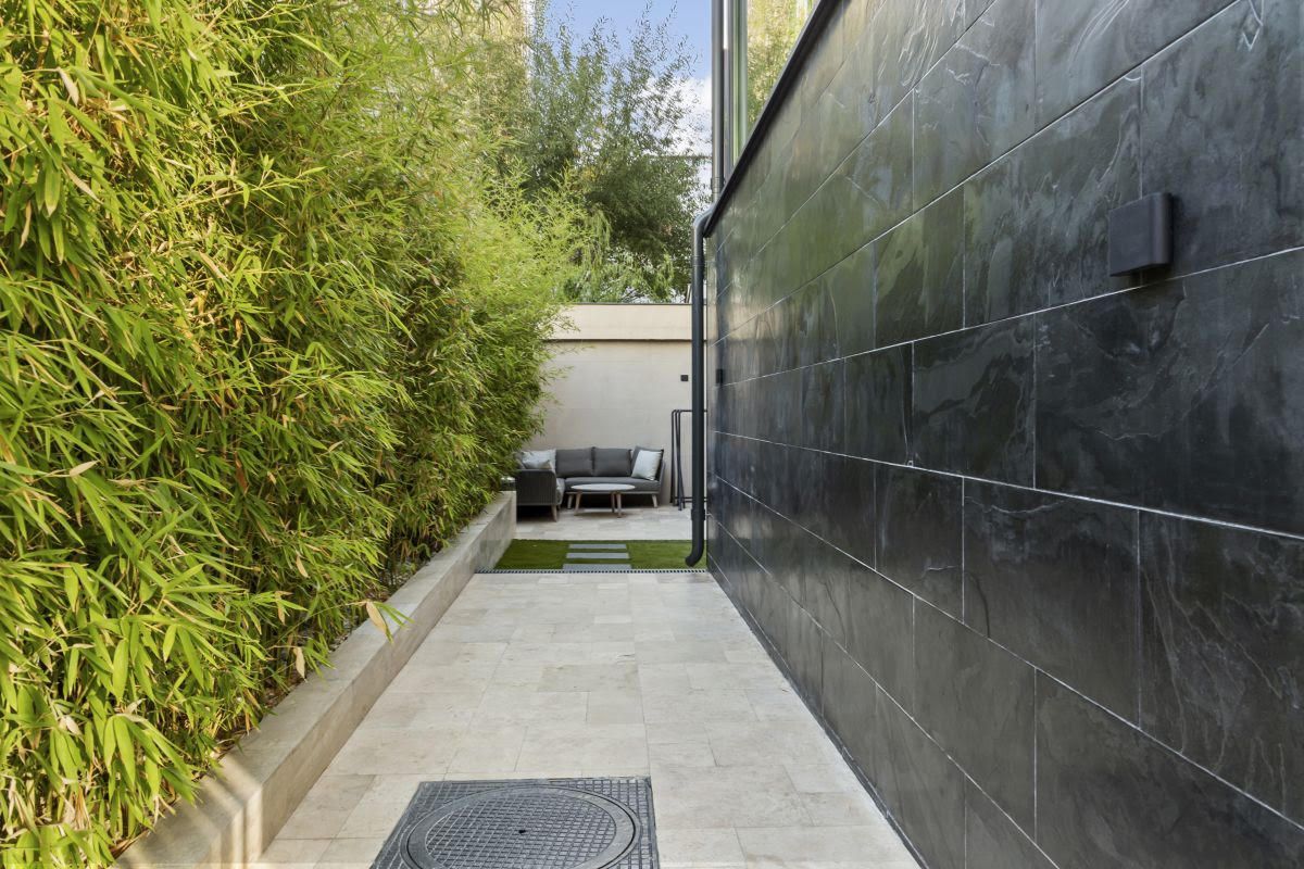 Villa La Primavera | Luxury Homes | Exclusive villa overlooking Lake Floreasca