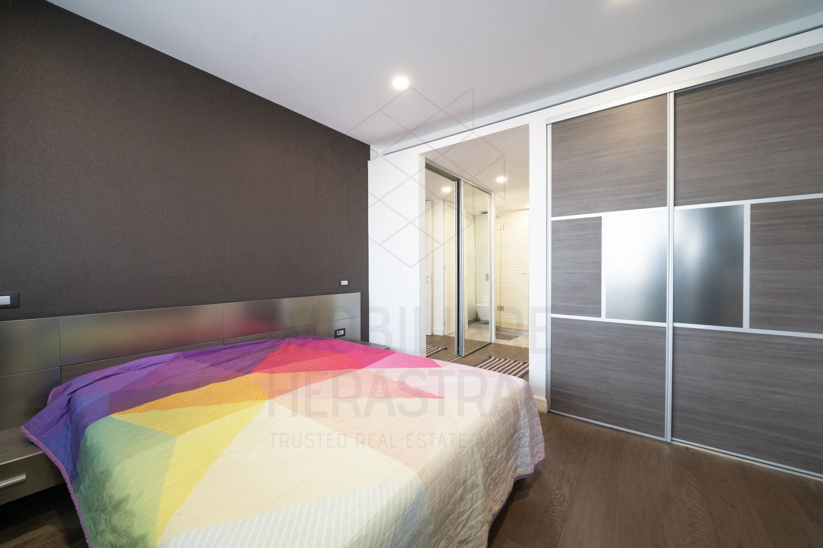 Cortina Residence | Luxury one bedroom for rent