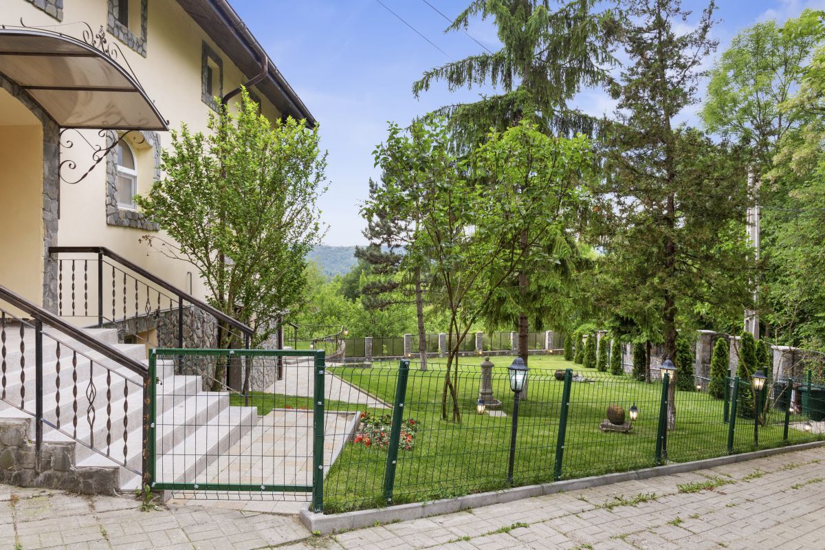 Springriver Mansion | Conac in Zona Cornu | Prahova