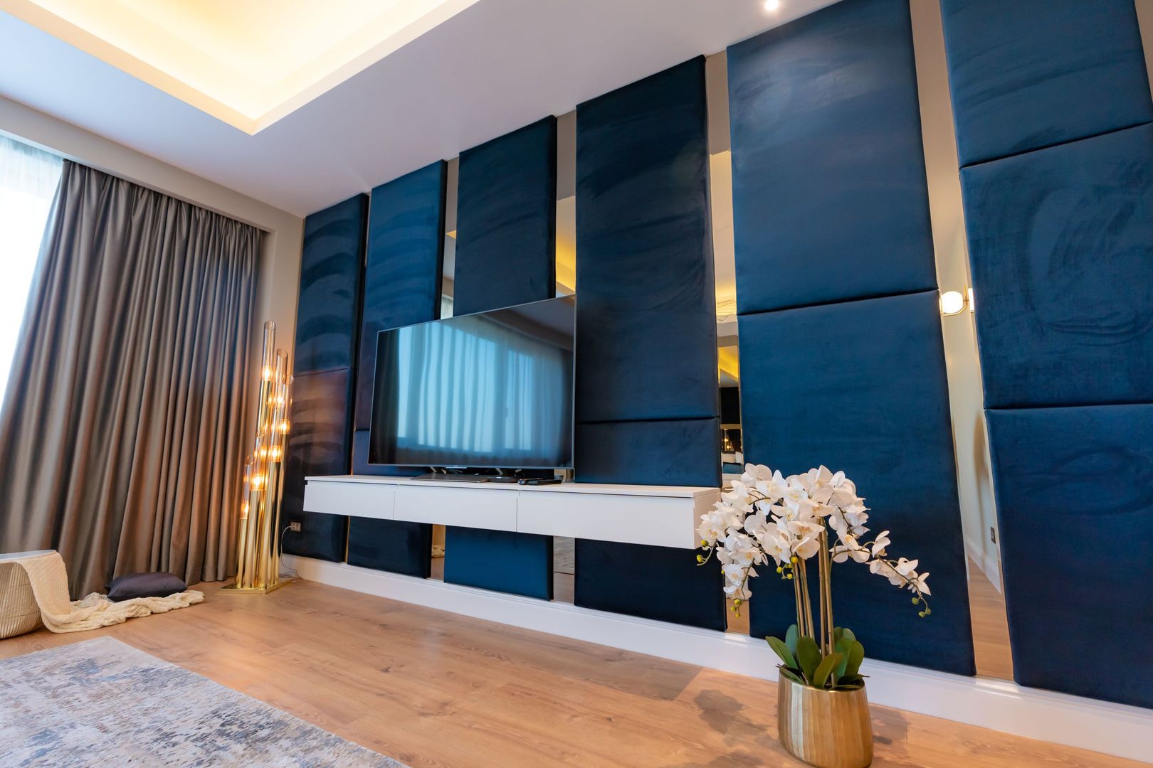Luxury apartment | Penthouse Park View | 330 sm, terrace 70 sm