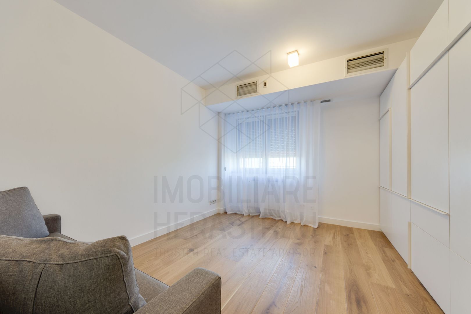 3 room Apartment for rent, Herastrau area
