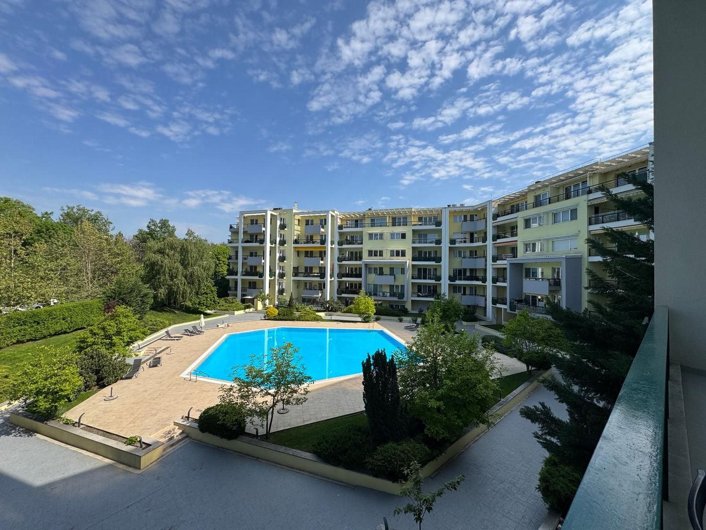 Duplex spectaculos Soseaua Nordului | Parcare si boxa