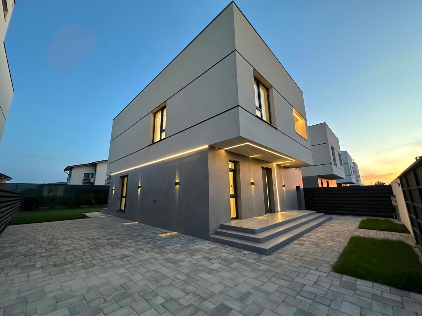 Premium Individual Villa with Contemporary Design and Luxury Finishes in PIPERA