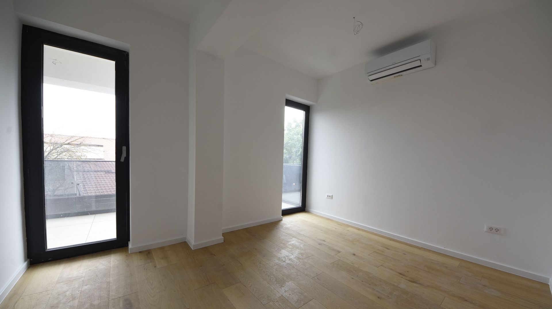 Apartament 3 camere superb  | Ansamblu nou | Padurea Baneasa