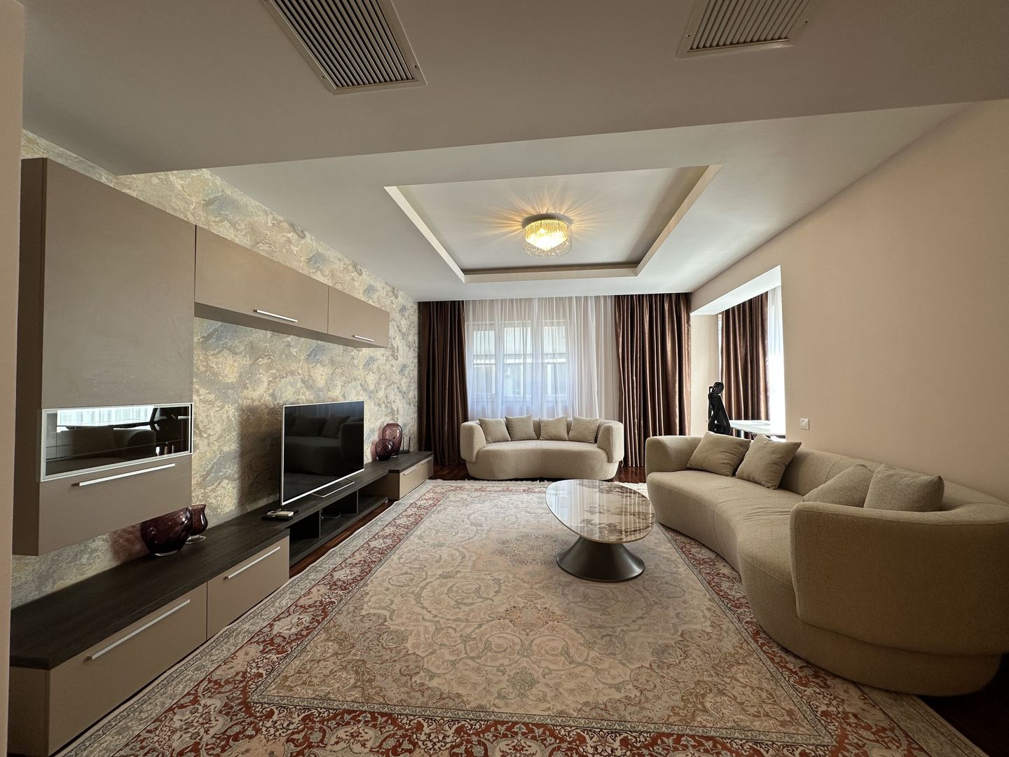 3 room Apartment for rent, Herastrau area