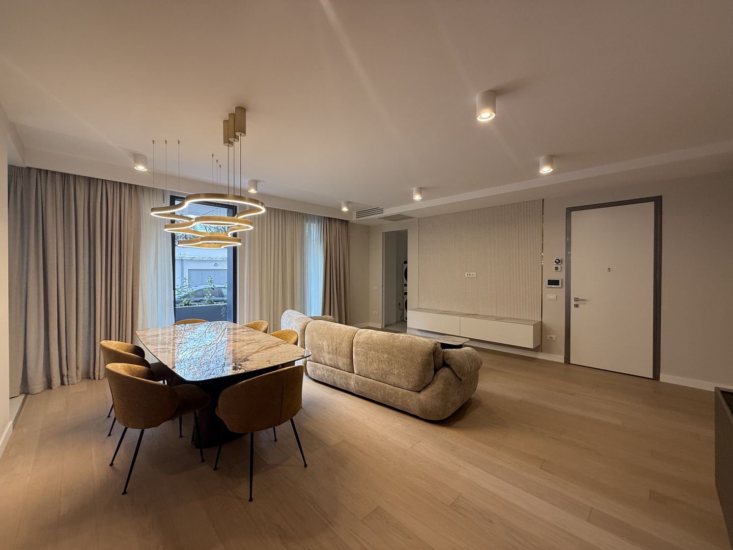 Apartament exclusivist cu terasa | Imobil boutique | Lângă Parcul Herăstrău