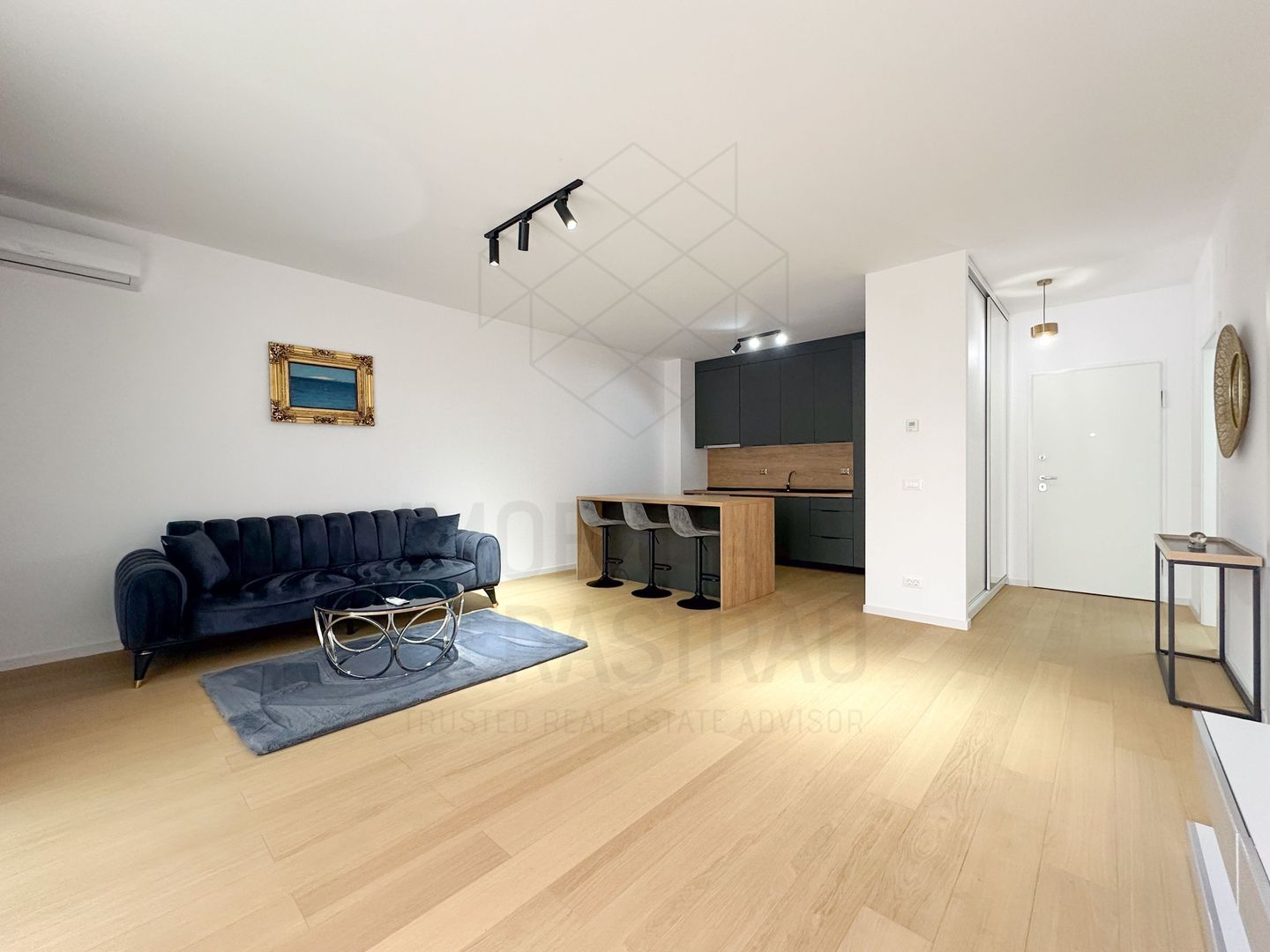 The Ivy | 2 camere spatioase, terasa | Mobilat complet