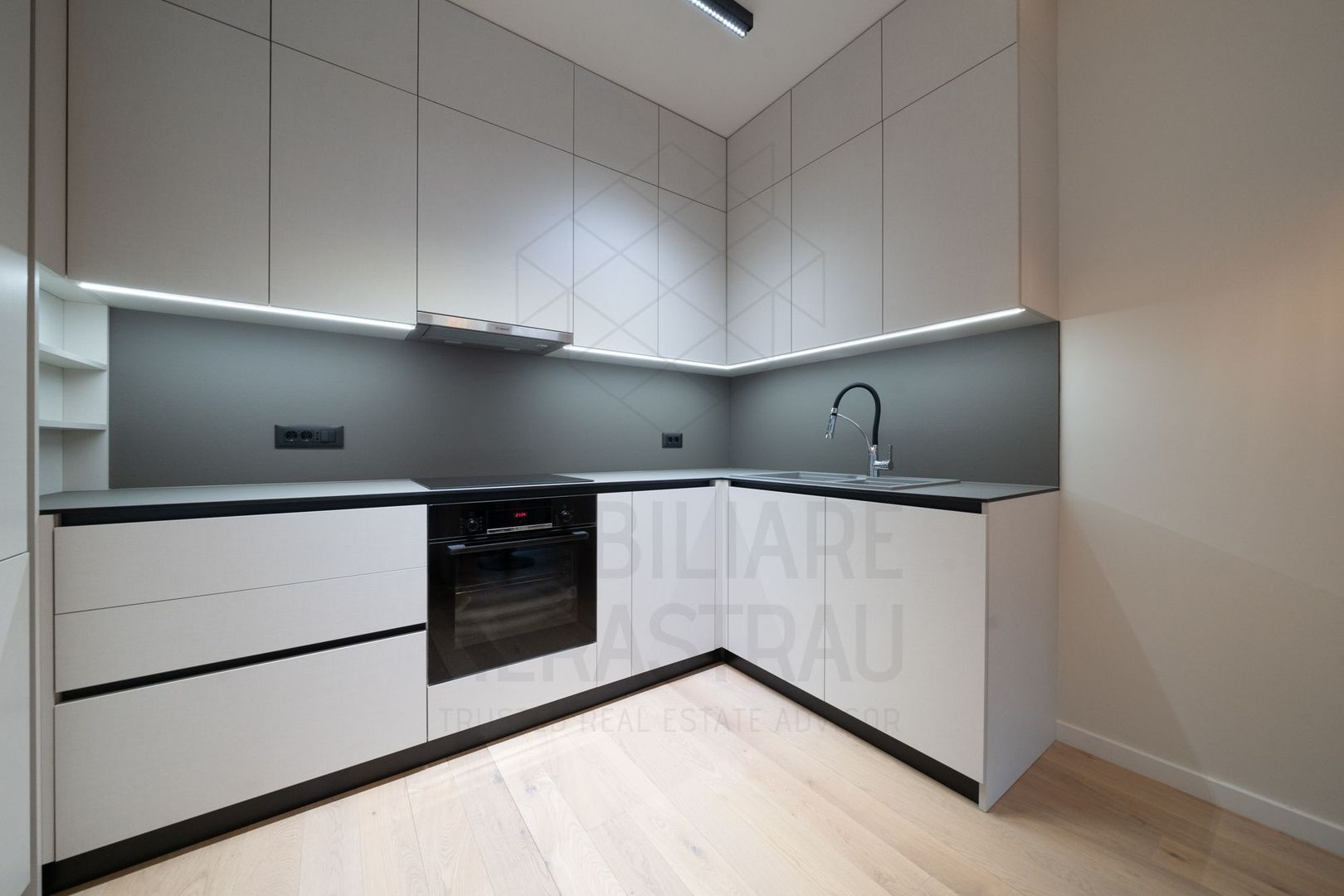 2 room Apartment for sale, Herastrau area