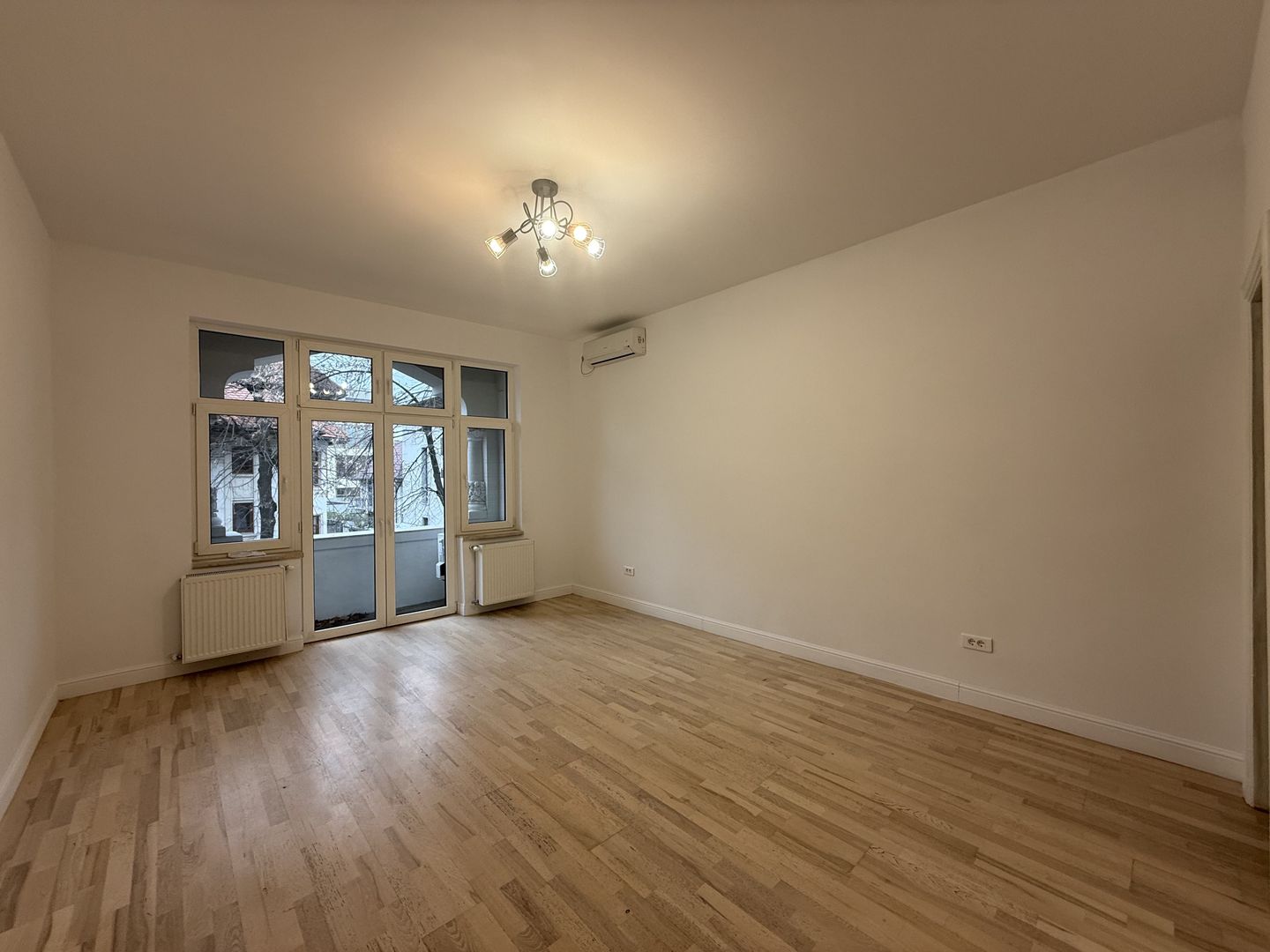 Vilă interbelică restaurată | Ultra Premium Office Villa | Dorobanți Capitale