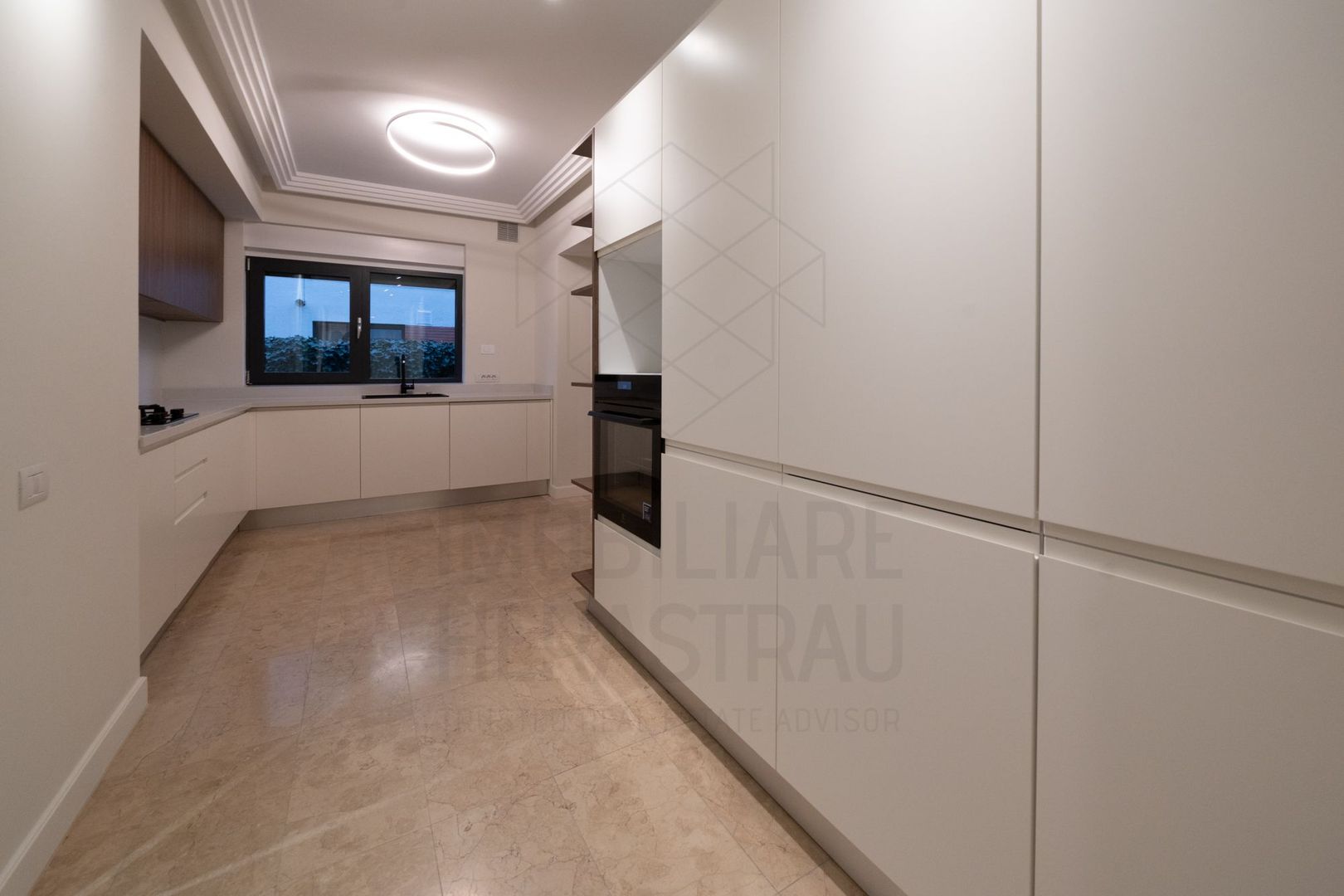 Washington Residence | Luxury 3 bedroom apartment for rent