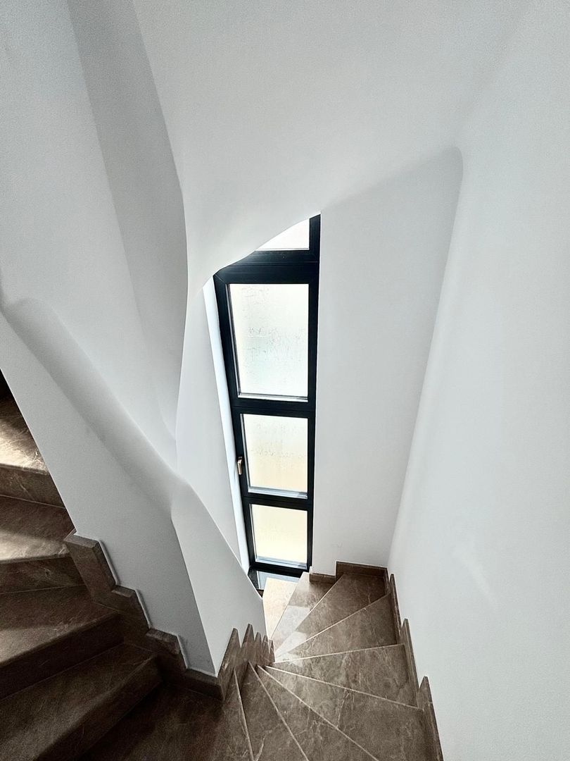 Vila neoclasica urbană | Palatul Parlamentului