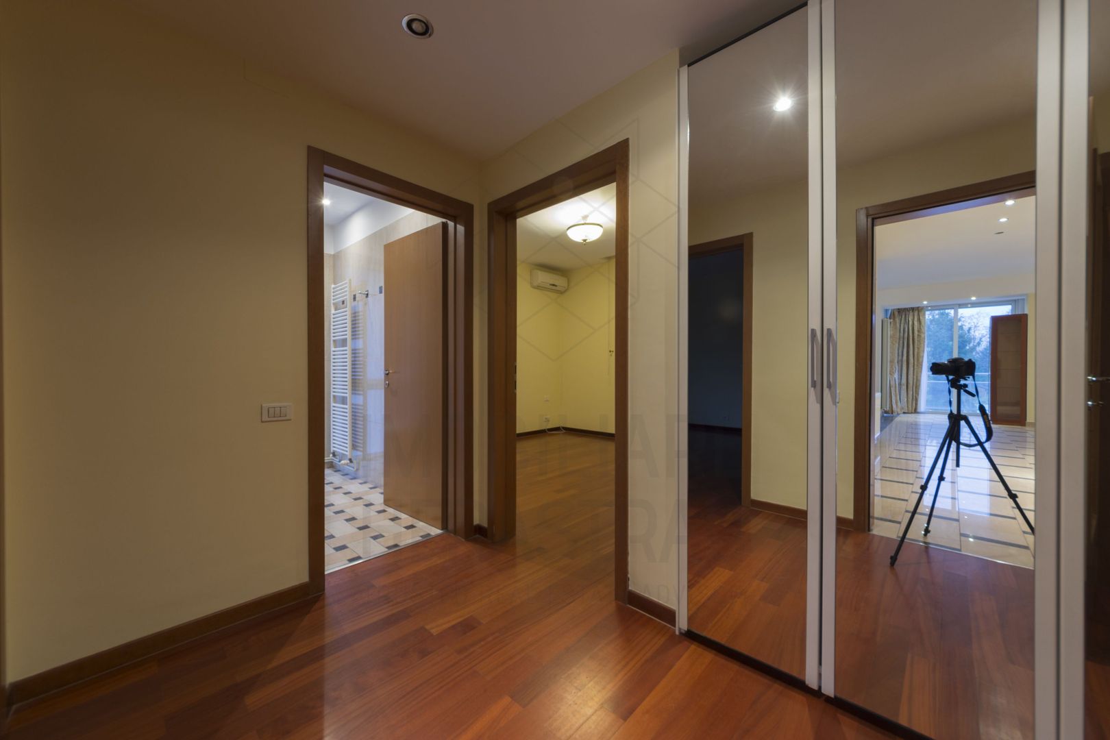 4 room Apartment for rent, Primaverii area