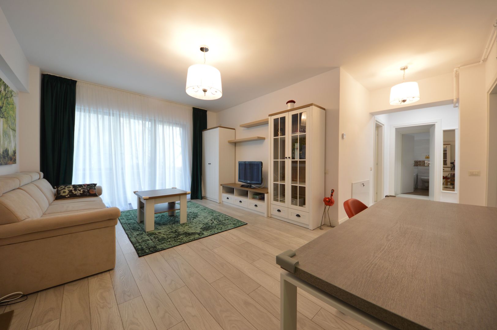 Ocazie! Apartament 3 camere cu curte| Zona Aviatiei| Ideal birouri sau cabinete