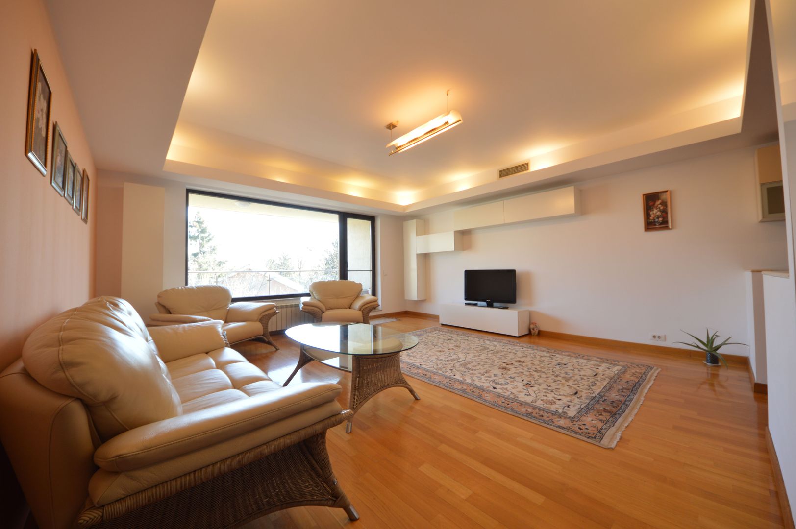 3 room Apartment for rent, Herastrau area