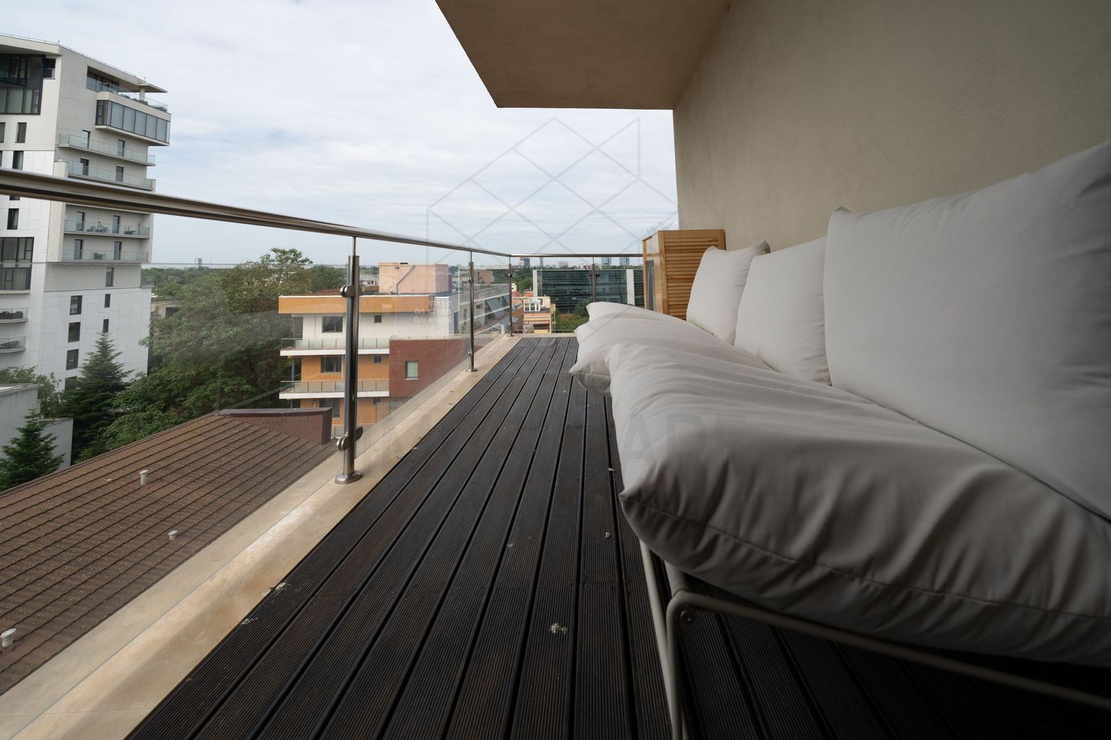 North Area Lake View | Luxury Homes | Apartament superb cu vedere deschisa