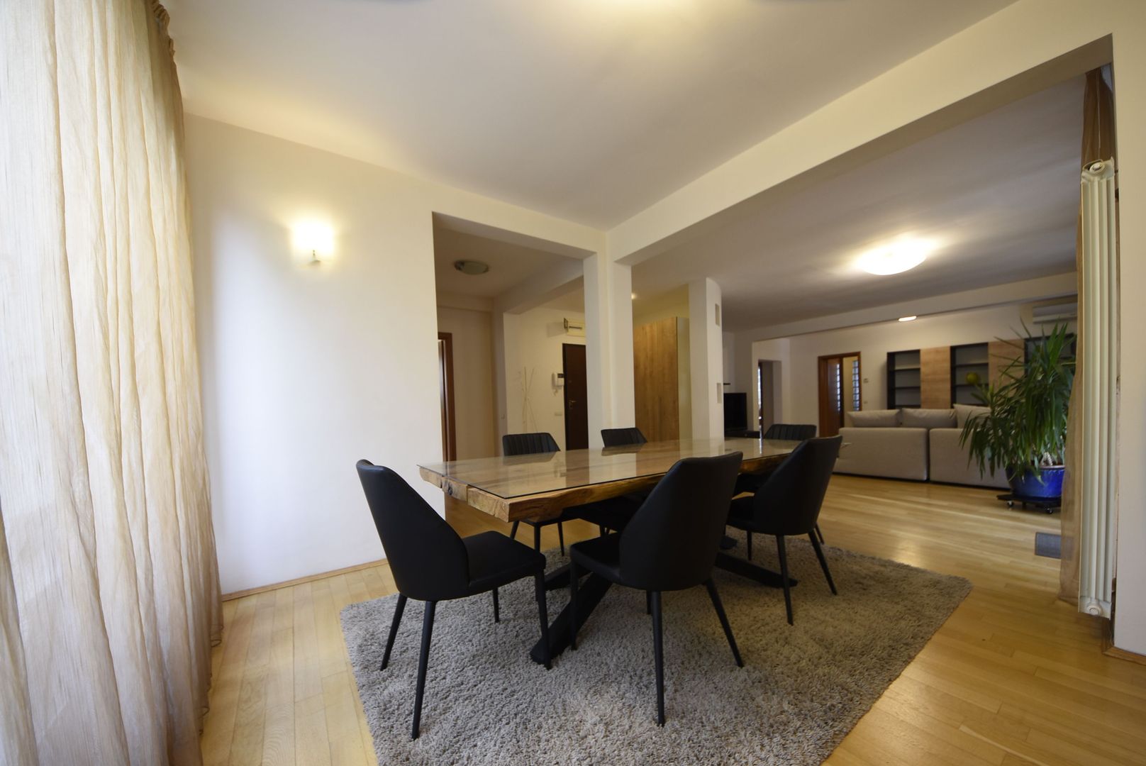 Exclusive Property | Herastrau