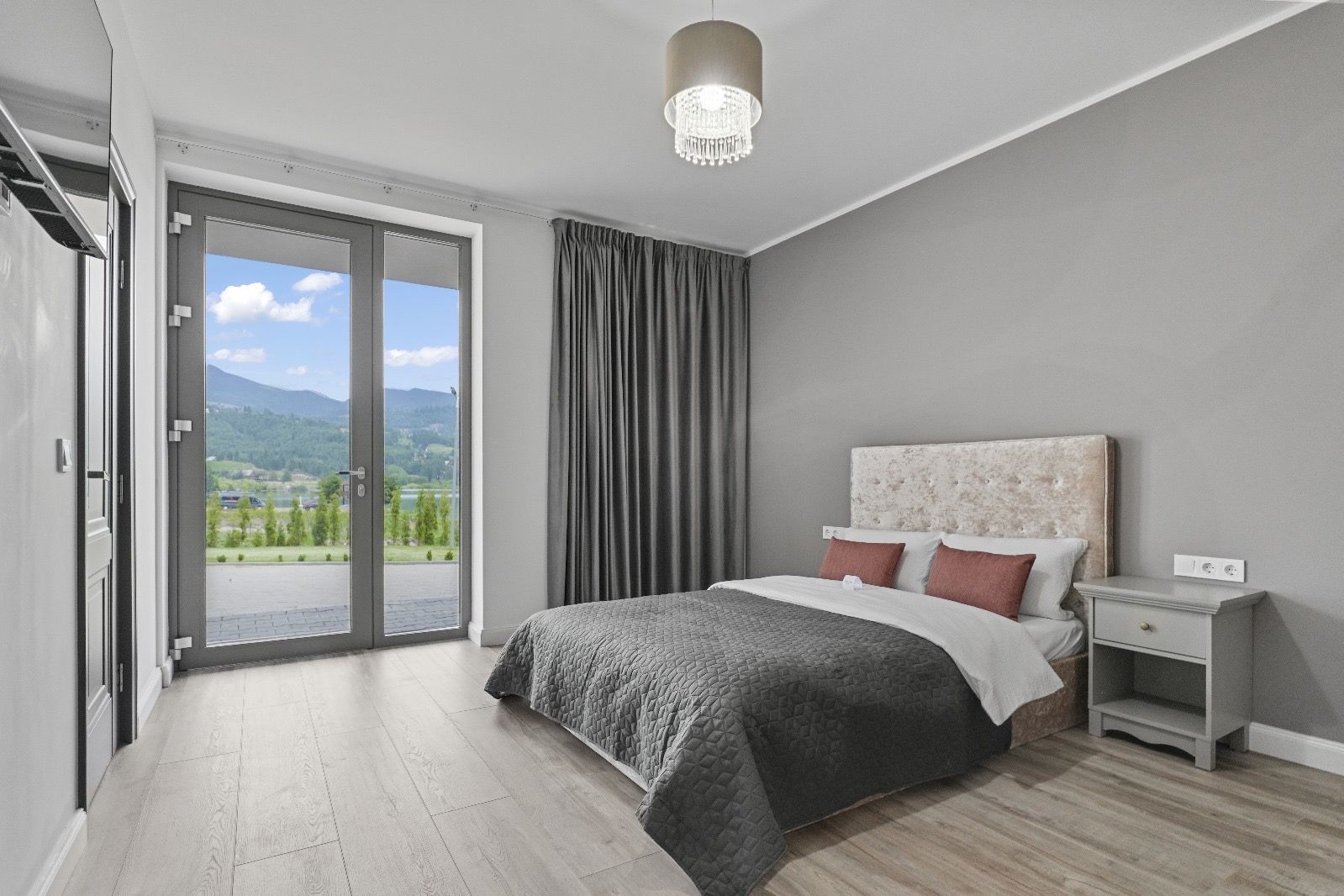 Lake View Resort | Refugiul de Lux de pe Marea de la munte