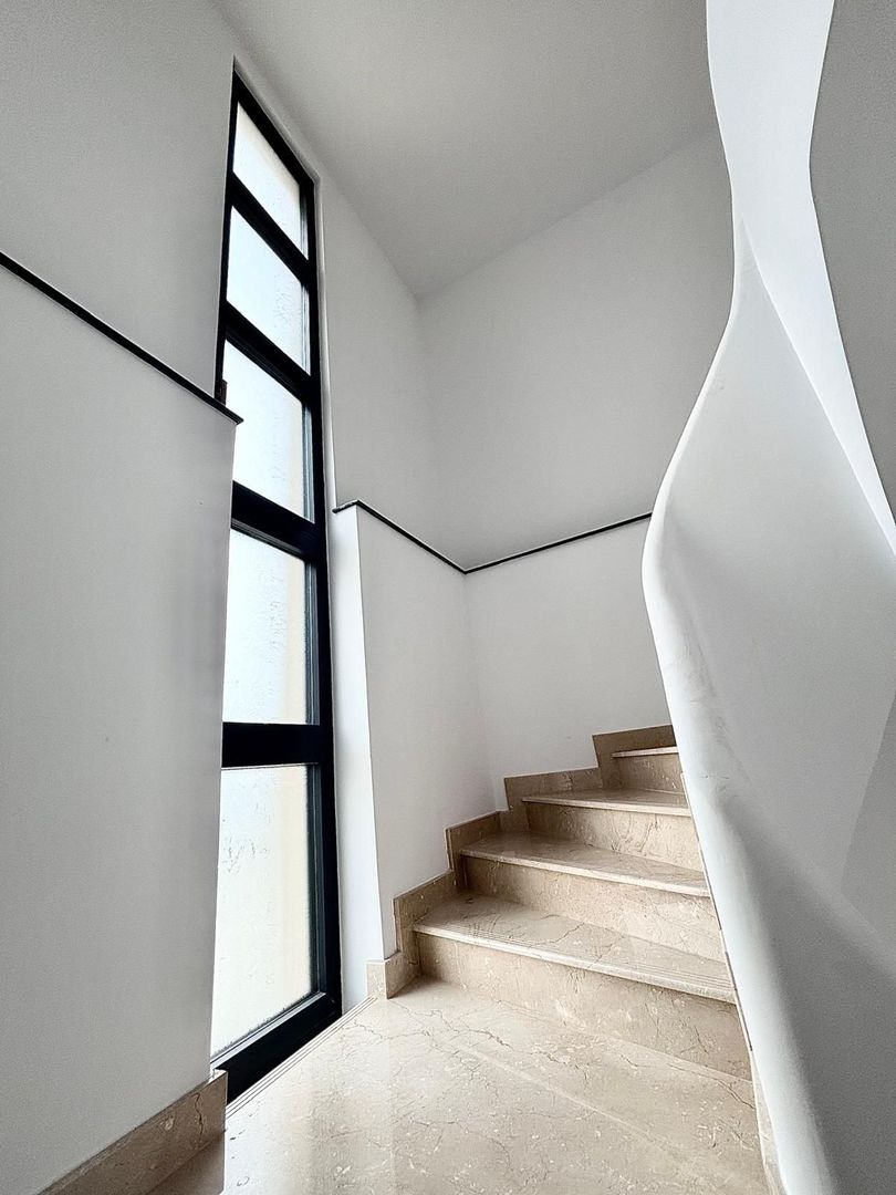 Vila neoclasica urbană | Palatul Parlamentului