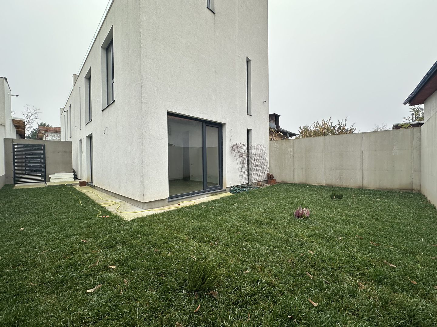 Apartament duplex , parcare .