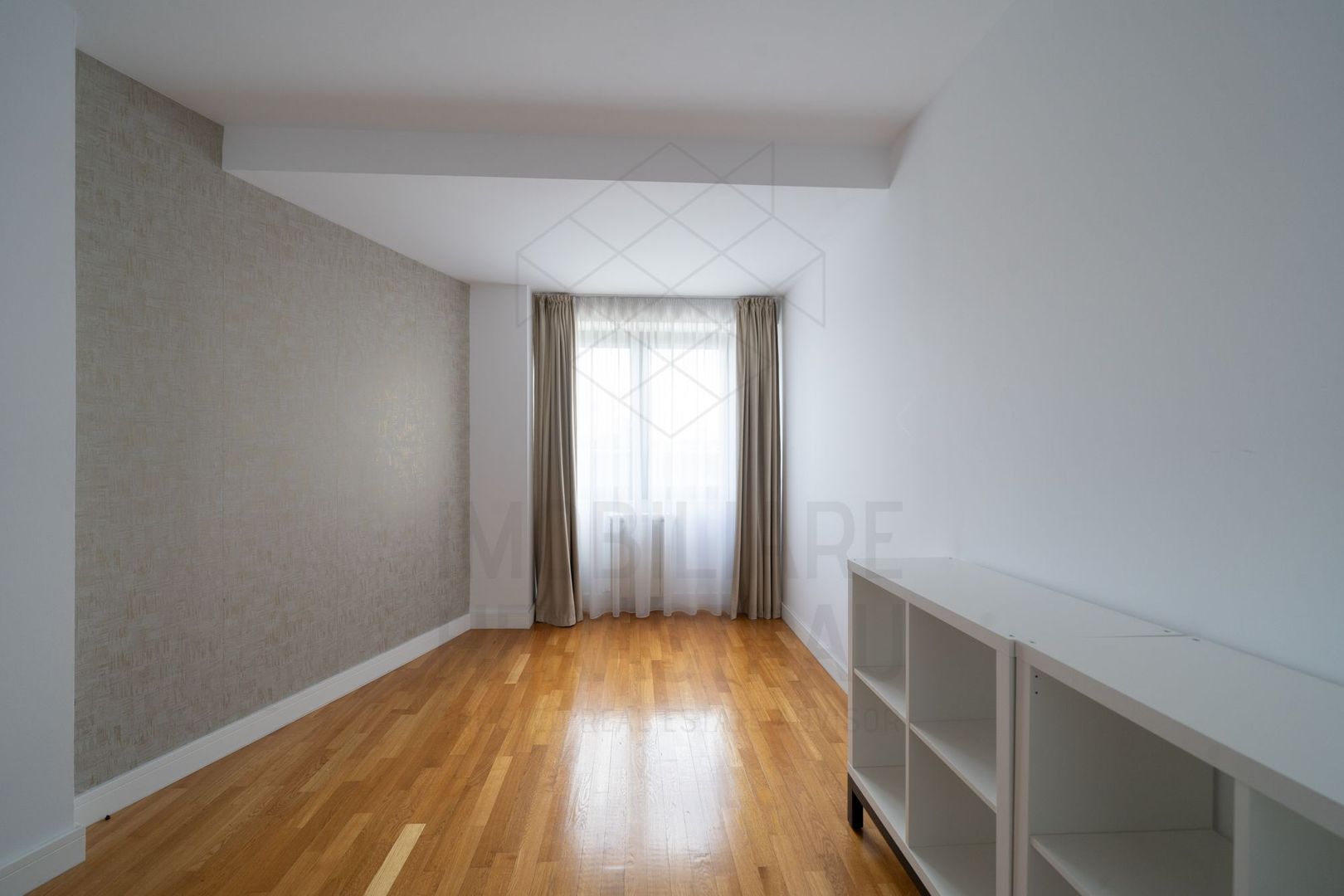 3 room Apartment for sale, Herastrau area