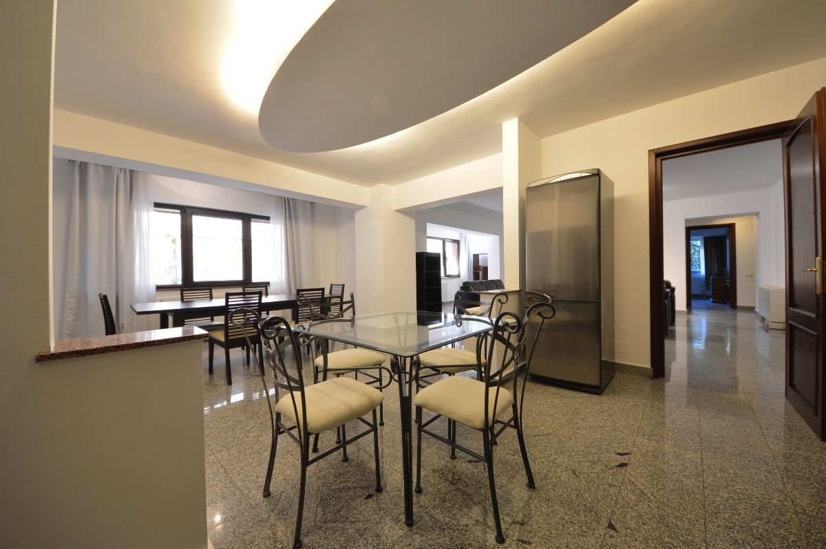 Apartament elegant cu 4 camere | Piața Charles de Gaulle | Parcul Herăstrău