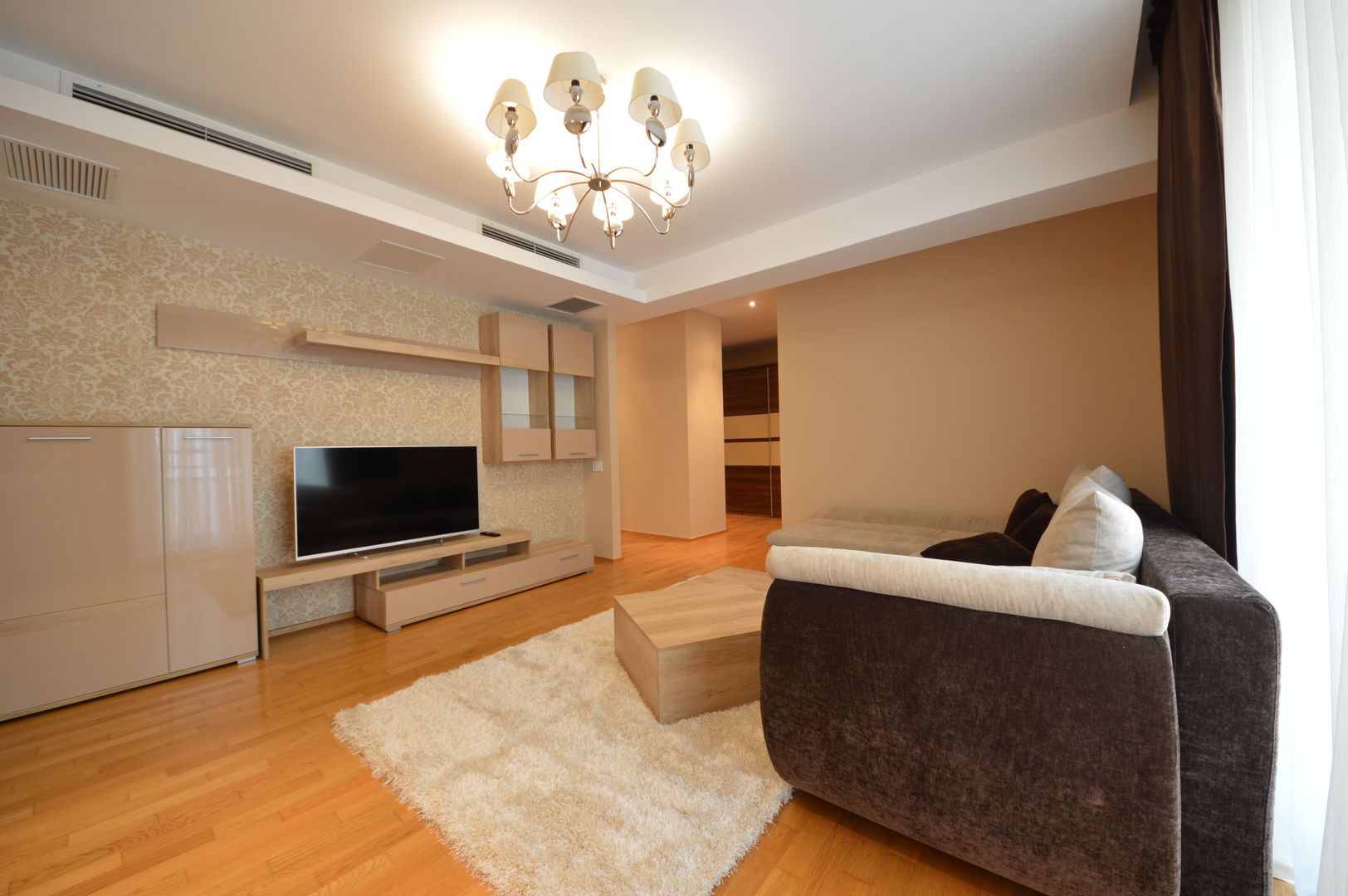 3 room Apartment for rent, Herastrau area