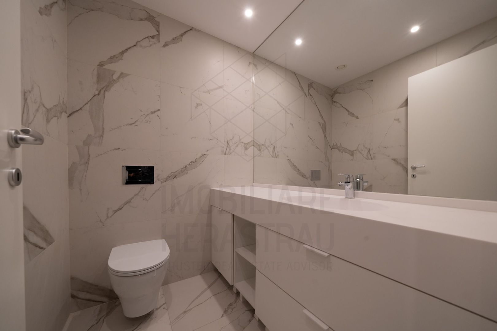 ONE Herastrau Towers | Luxury Homes | 3 locuri de parcare